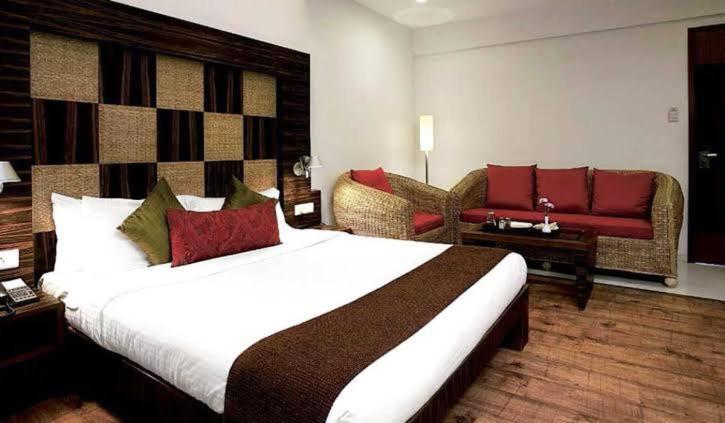 מומביי Hotel Jewel Of Chembur מראה חיצוני תמונה