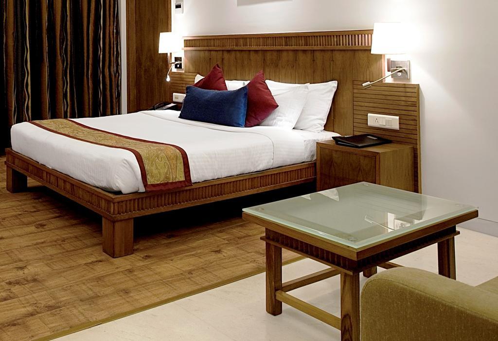 מומביי Hotel Jewel Of Chembur מראה חיצוני תמונה