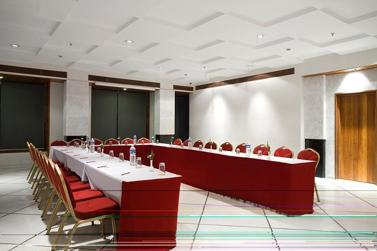 מומביי Hotel Jewel Of Chembur מראה חיצוני תמונה